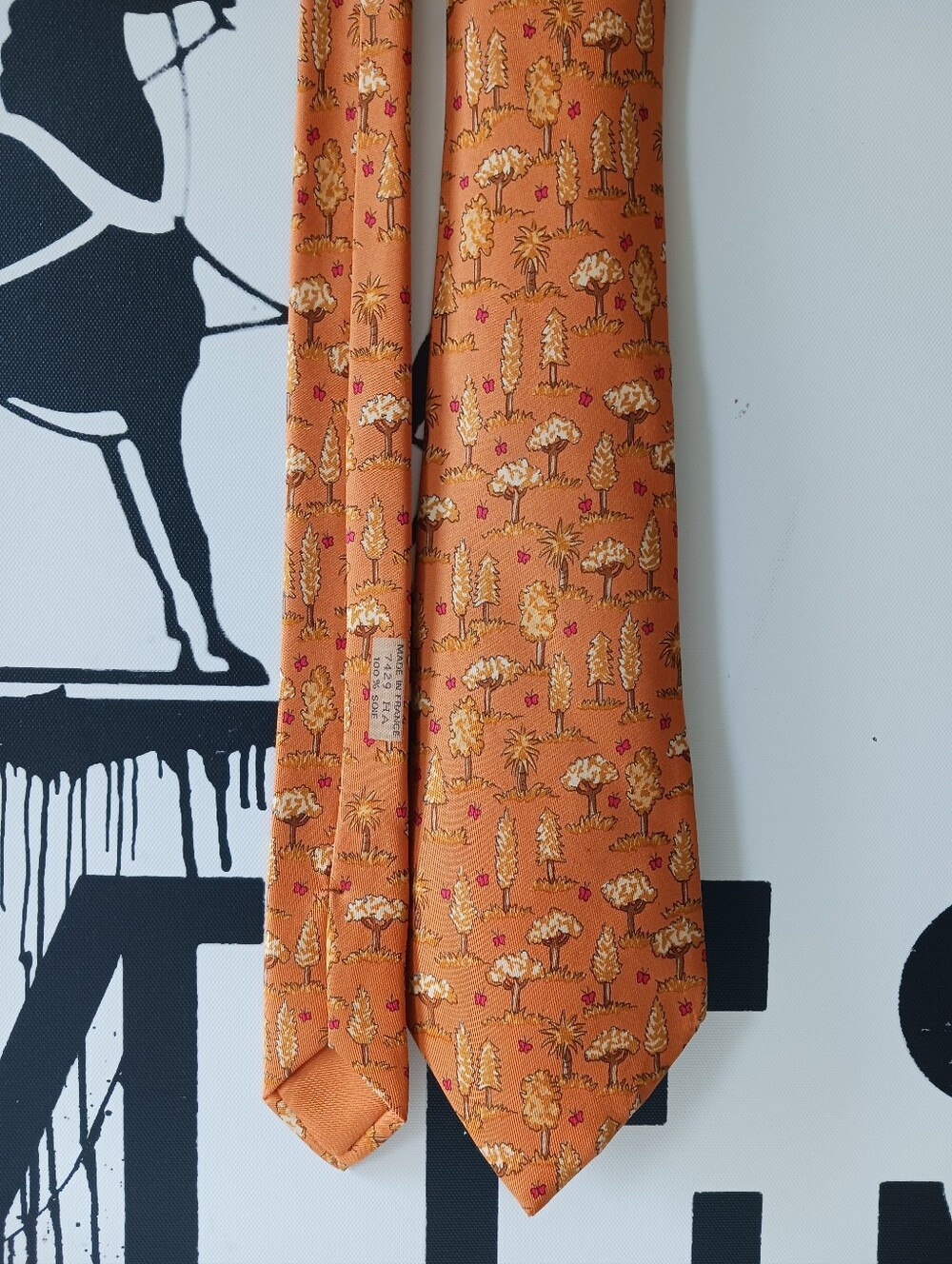 Hermes 7429 HA Vintage 1990s  Trees And Buterflies Silk Tie - Picture 11 of 14